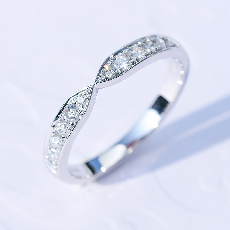 Platinum PT950 Lab Grown Diamond CVD Full Circle Classic Ring