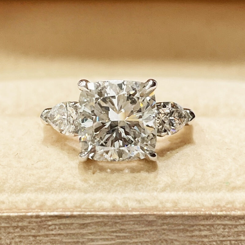 Platinum PT950 Lab Grown Diamond CVD Three Stones Classic Ring