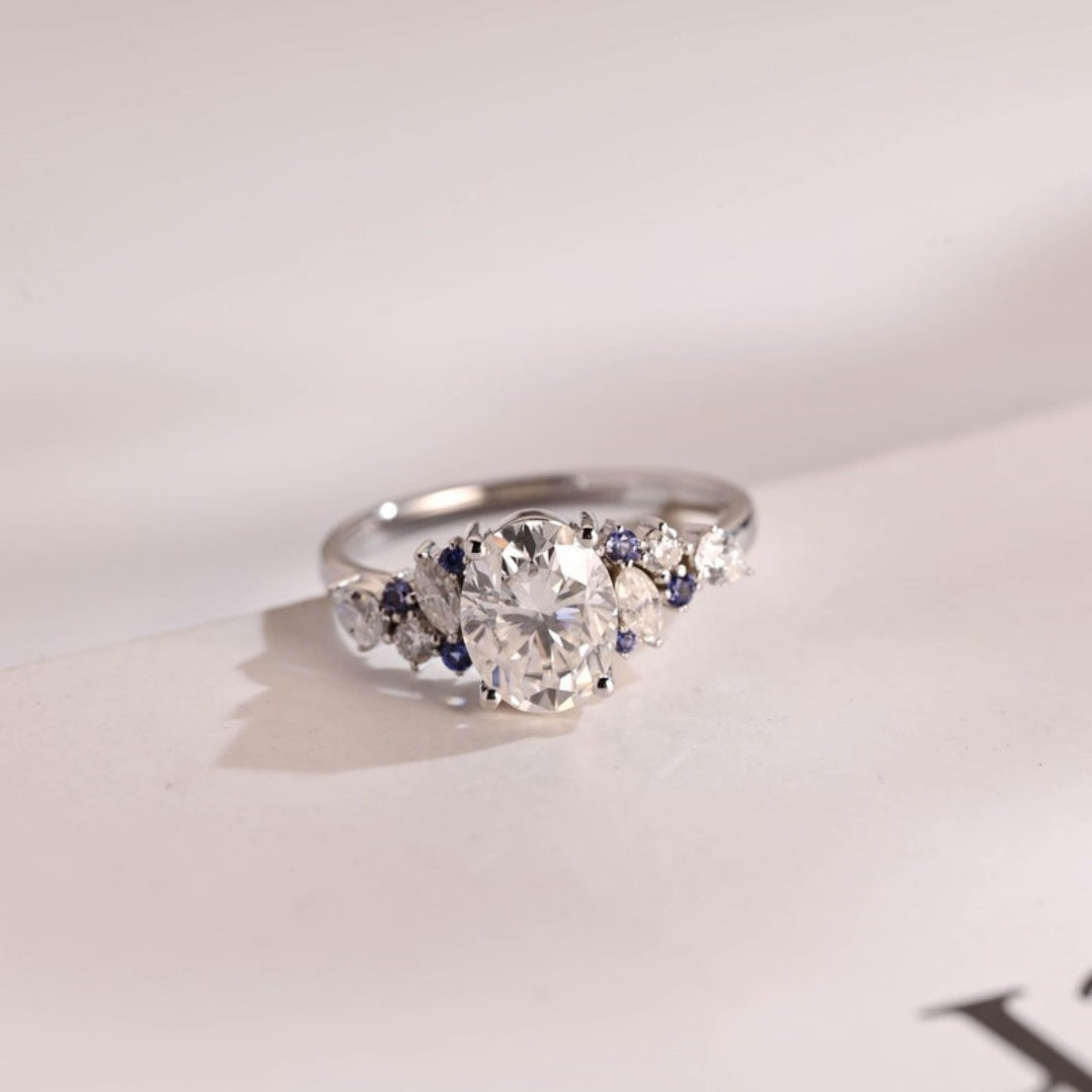 10K Gold Lab Grown Diamond CVD 2CT Oval-Cut Simple and Stylish Anniversary Ring