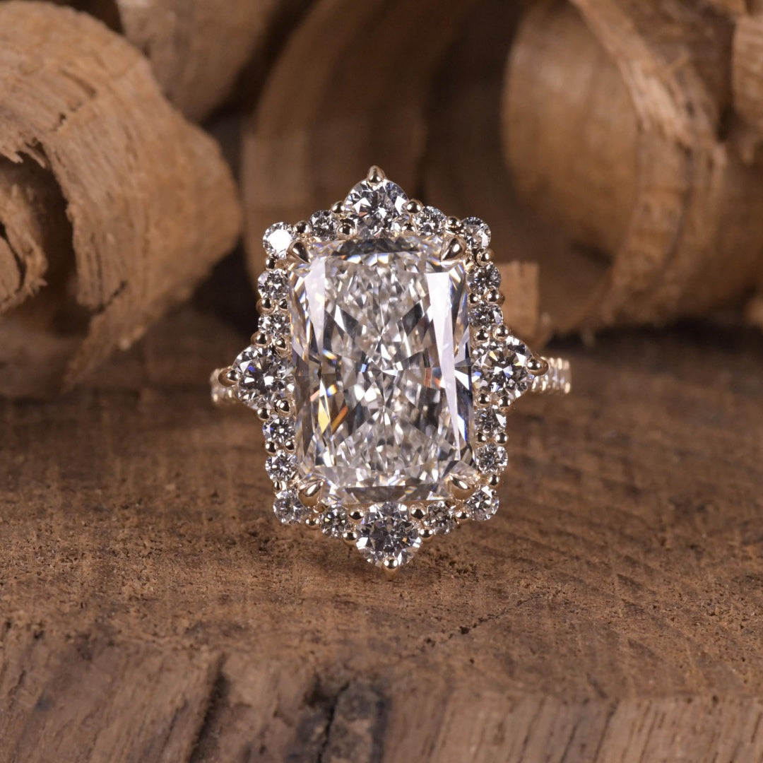 18K Gold Lab Grown Diamond CVD 3CT Radiant-Cut Round Halo Vintage Royal Ring
