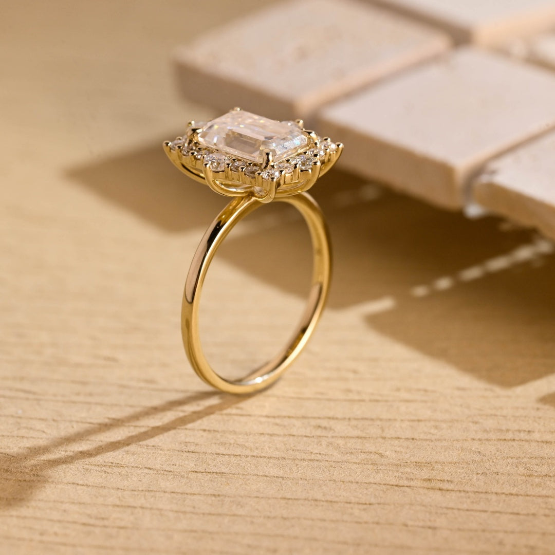 18k Gold Lab Grown Diamond CVD 2CT Emerald-Cut Vintage Halo Floral Proposal Ring