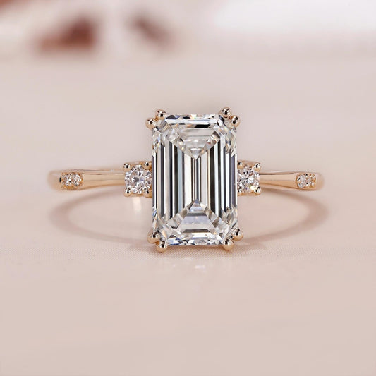 14K Gold Lab Grown Diamond CVD 2CT Emerald-Cut Classic Ring For Daily Wear