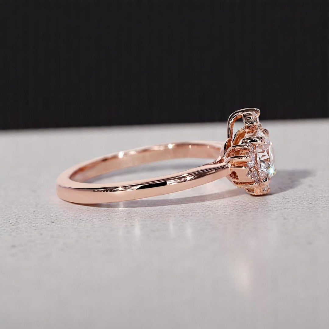 18K Gold Lab Grown Diamond CVD 2CT Round-Cut Simple and Stylish Promise Ring