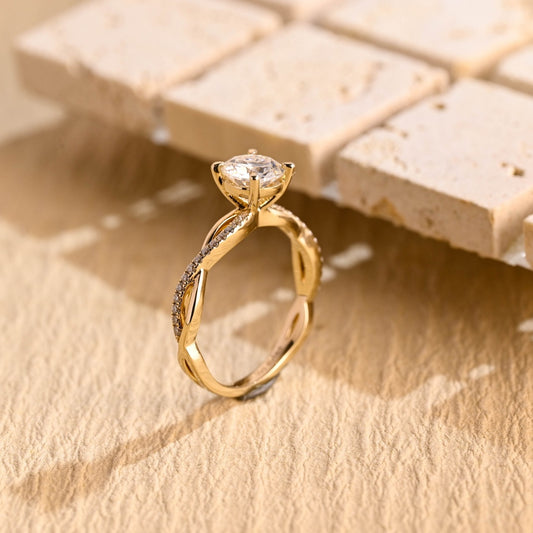 18k Gold Lab Grown Diamond CVD 1.5CT Round-Cut Classic Twist Shank Ring