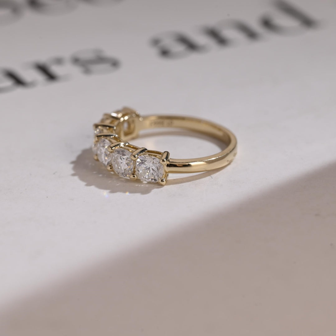 18K Gold Lab Grown Diamond CVD Half Eternity 4mm Cushion-Cut Wedding Band
