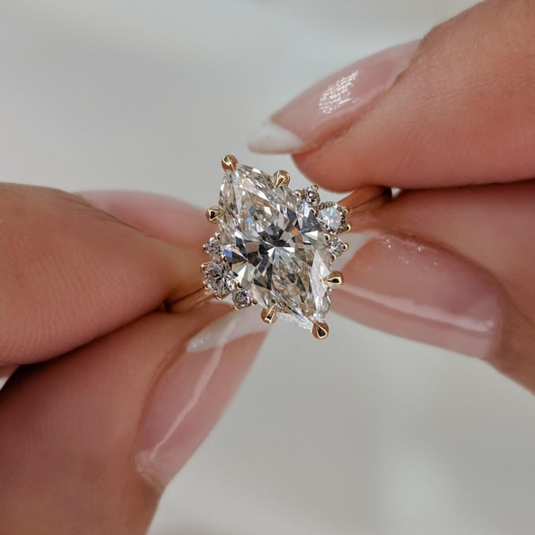 18K Gold Lab Grown Diamond CVD 1.7CT Marquise-Cut Six Prong Simple and Stylish Ring For Daily Wear
