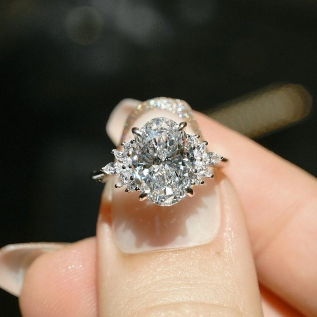 14K Gold Lab Grown Diamond CVD 3CT Oval-Cut Sunflower Design Niche and Unique Ring