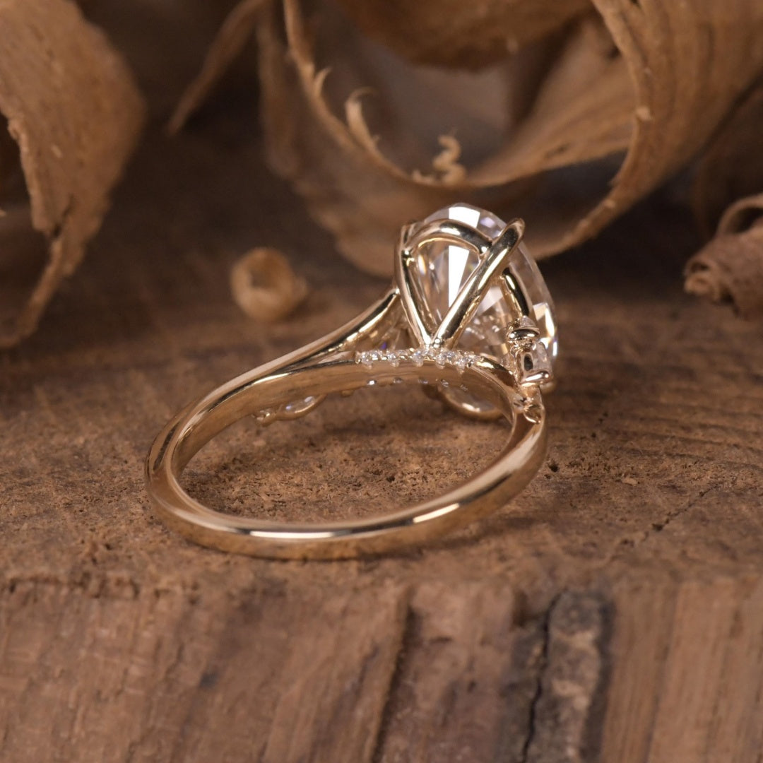 18K Gold Lab Grown Diamond CVD 4CT Oval-Cut Twisted Pave Engagement Ring