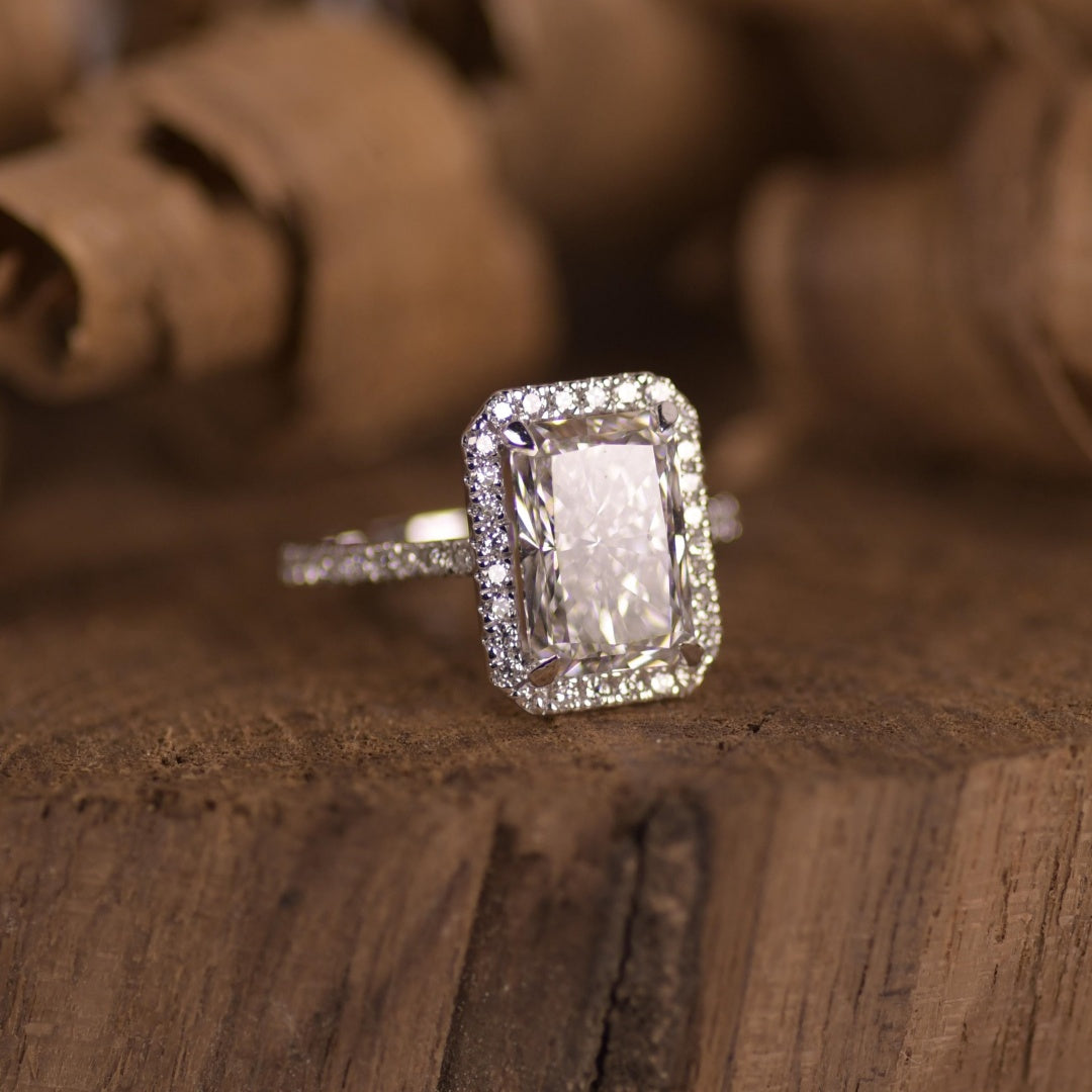 14K Gold Lab Grown Diamond CVD 2CT Halo Radiant-Cut Classic Design Wedding Ring For Her