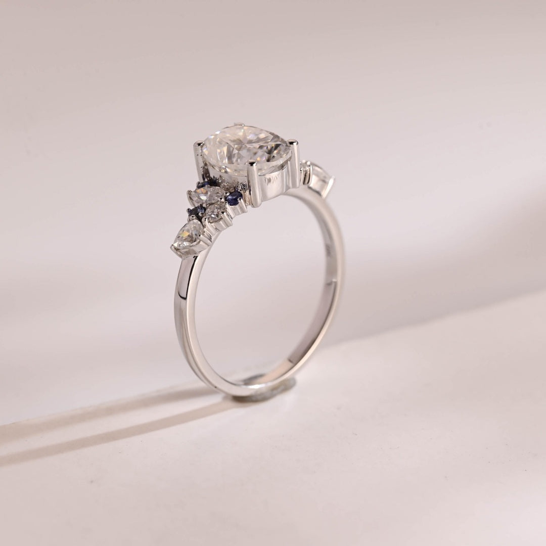 10K Gold Lab Grown Diamond CVD 2CT Oval-Cut Simple and Stylish Anniversary Ring