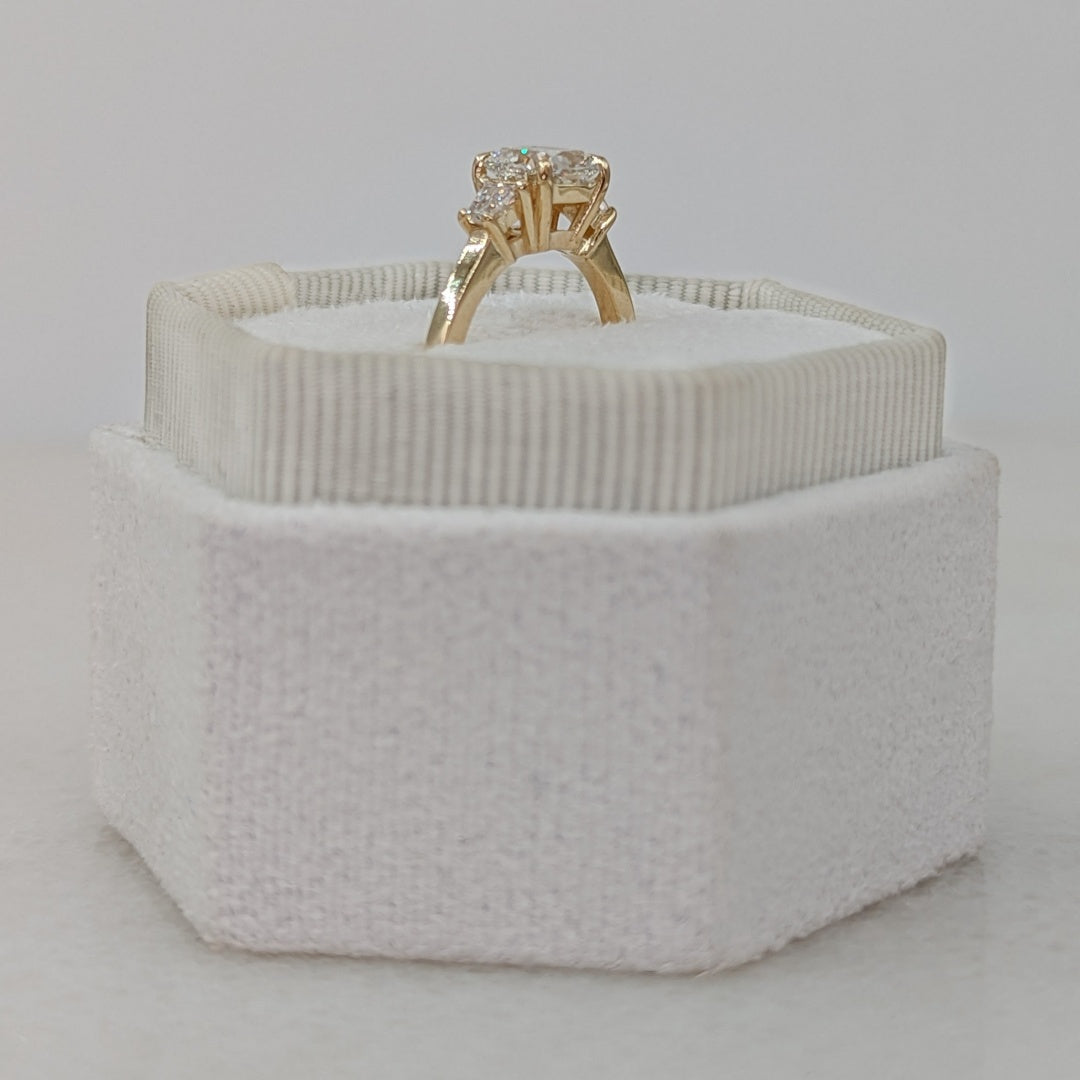 14K Gold Lab Grown Diamond CVD 1.5CT Cushion-Cut Tapered Baguette Sides Promise Ring