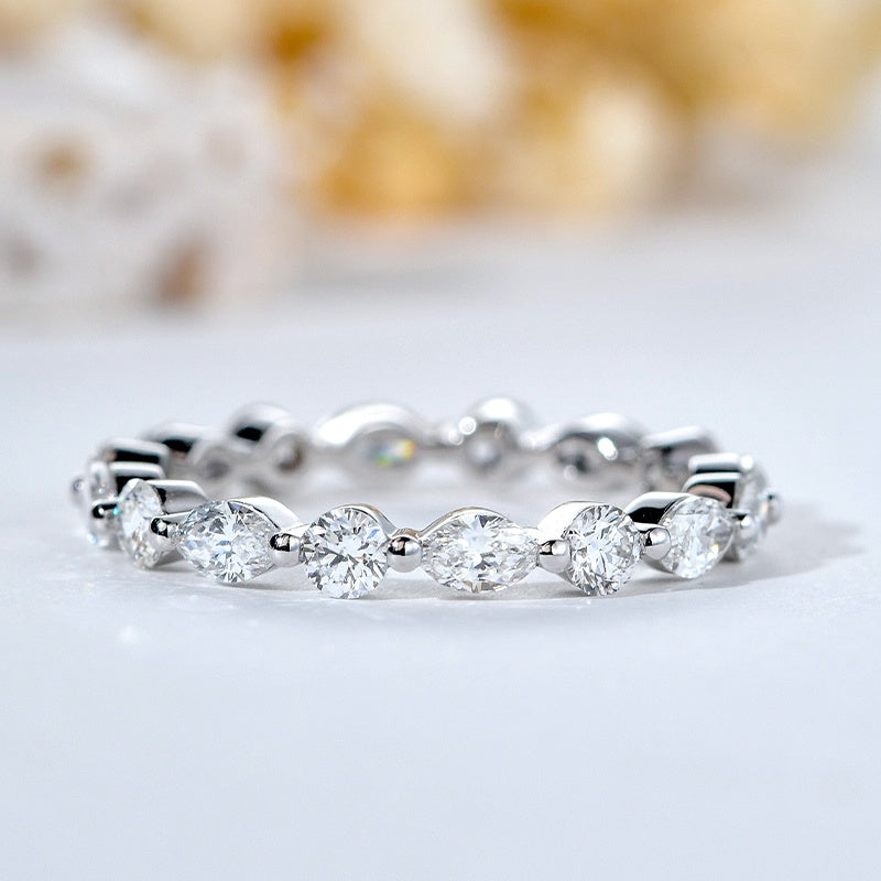 10K Gold Lab Grown Diamond CVD Round-Cut Full Circle Classic Ring For Daily Wear