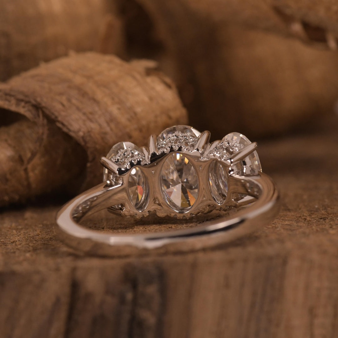 14K Gold Lab Grown Diamond CVD 4CT Ovla-Cut 3-Stones Anniversary Ring For Birthday Gift
