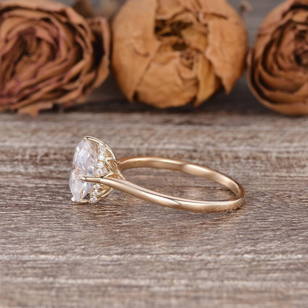 10K Gold Lab Grown Diamond 3CT Elongated Cushion Hiddden Halo Simple Wedding Ring