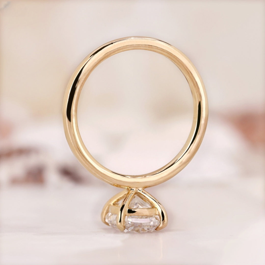 14K Gold Lab Grown Diamond CVD 2CT Cushion-Cut Four-Claw Gold Anniversary Ring