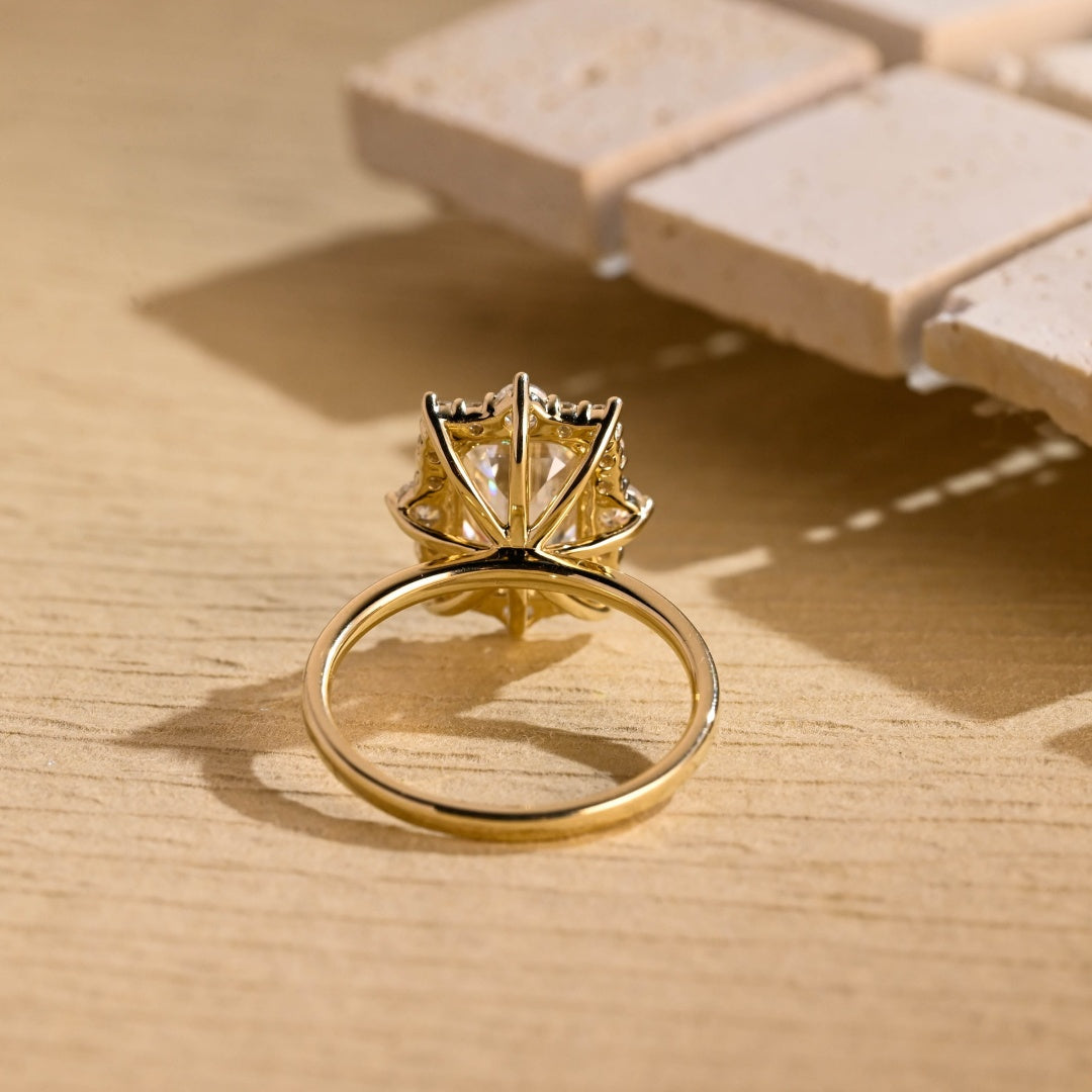 18k Gold Lab Grown Diamond CVD 2CT Emerald-Cut Vintage Halo Floral Proposal Ring