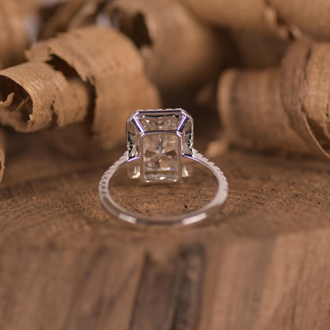 14K Gold Lab Grown Diamond CVD 2CT Halo Radiant-Cut Classic Design Wedding Ring For Her