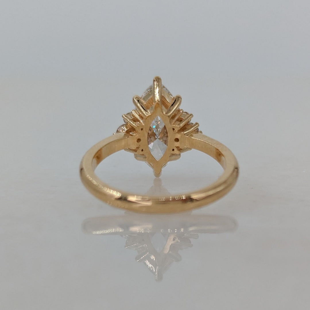 18K Gold Lab Grown Diamond CVD 1.7CT Marquise-Cut Six Prong Simple and Stylish Ring For Daily Wear