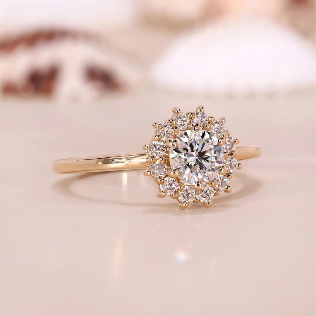 18k Gold Lab Grown Diamond CVD 1CT Round-Cut Sunburst Halo Diamond Engagement Ring