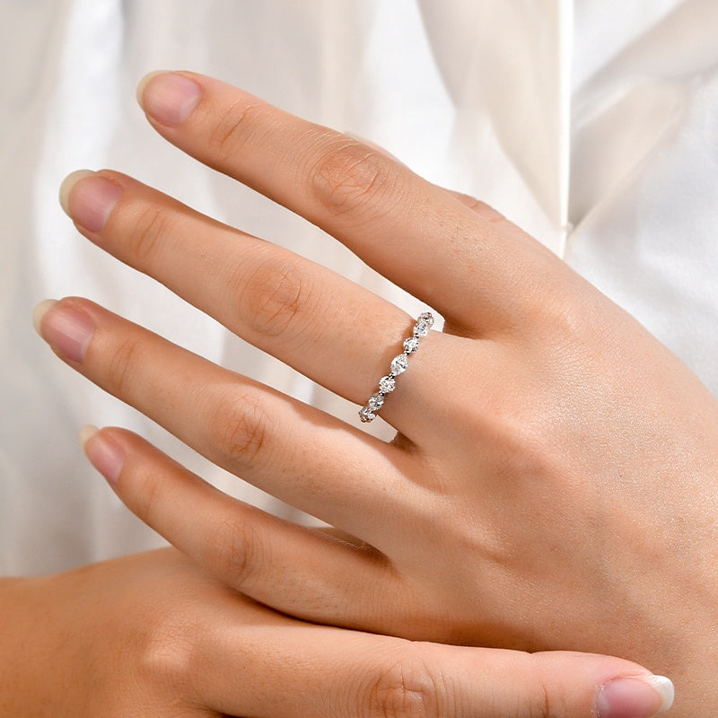 10K Gold Lab Grown Diamond CVD Round-Cut Full Circle Classic Ring For Daily Wear