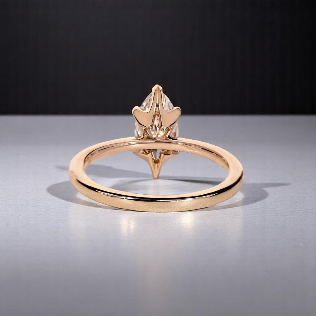 18K Gold Lab Grown Diamond CVD 2CT Marquise-Cut Unique Personalized Ring