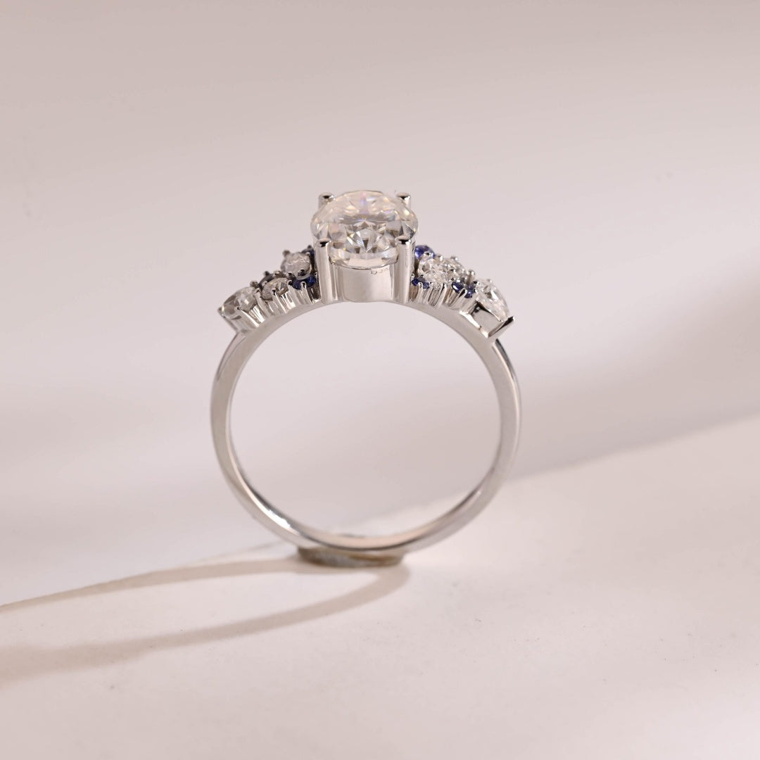 10K Gold Lab Grown Diamond CVD 2CT Oval-Cut Simple and Stylish Anniversary Ring