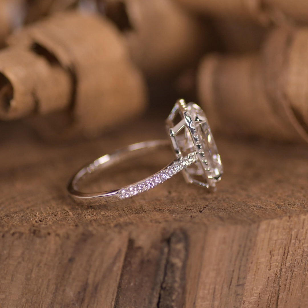 14K Gold Lab Grown Diamond CVD 2CT Halo Radiant-Cut Classic Design Wedding Ring For Her