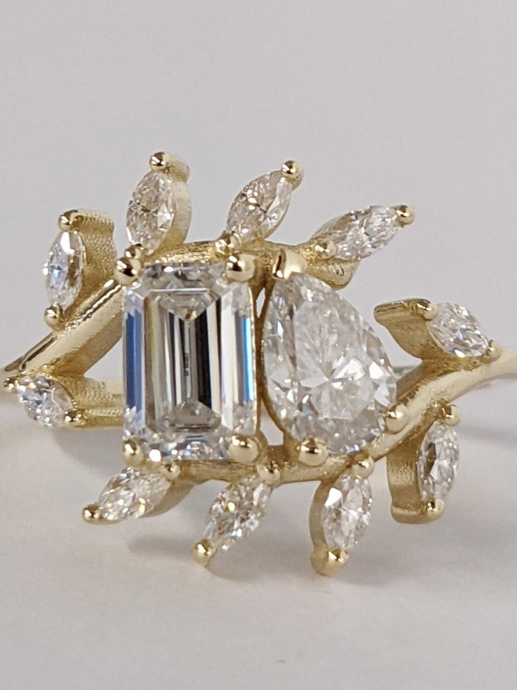 18K Gold Lab Grown Diamond CVD Emerald & Pear Natural Fresh style Unique Engagement Ring