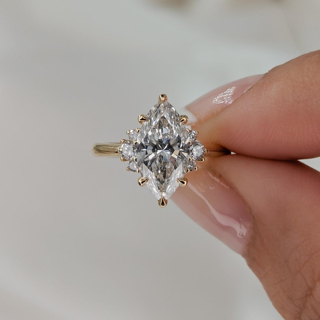 18K Gold Lab Grown Diamond CVD 1.7CT Marquise-Cut Six Prong Simple and Stylish Ring For Daily Wear