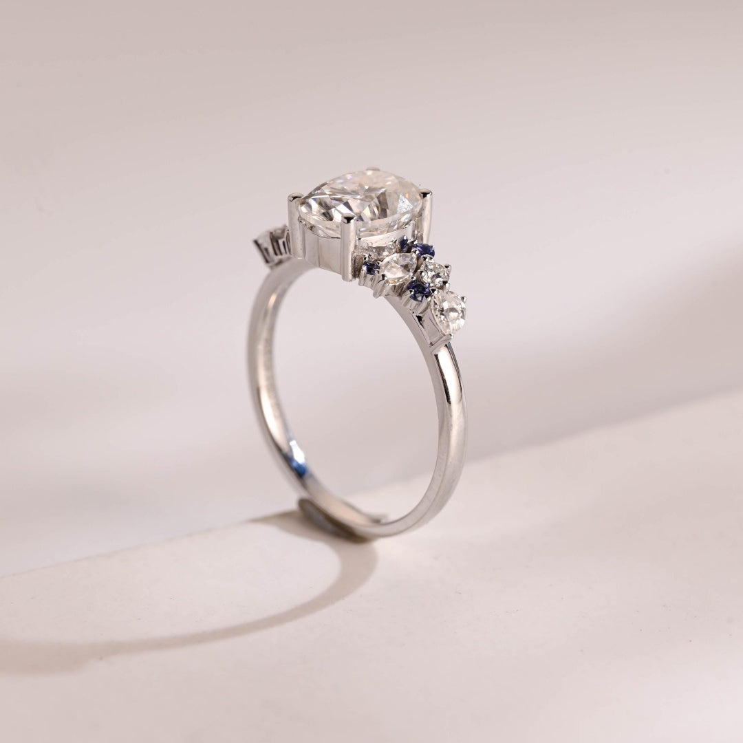 10K Gold Lab Grown Diamond CVD 2CT Oval-Cut Simple and Stylish Anniversary Ring