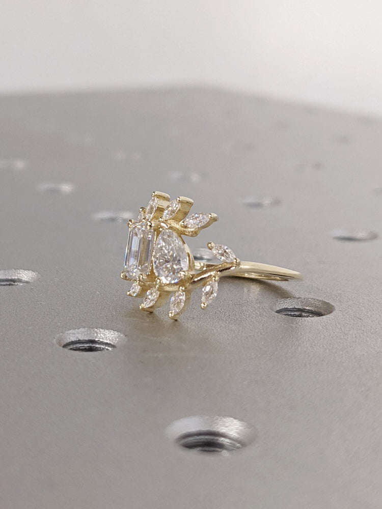 18K Gold Lab Grown Diamond CVD Emerald & Pear Natural Fresh style Unique Engagement Ring