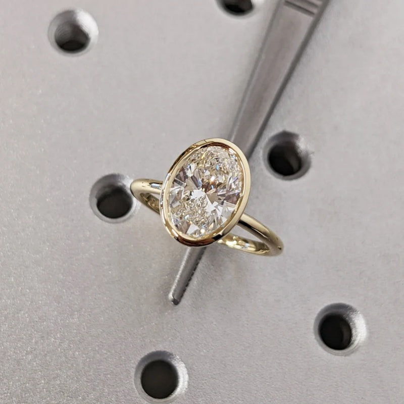 14K Gold Lab Grown Diamond CVD 2CT Oval-Cut Classic Bezel Setting Promise Ring