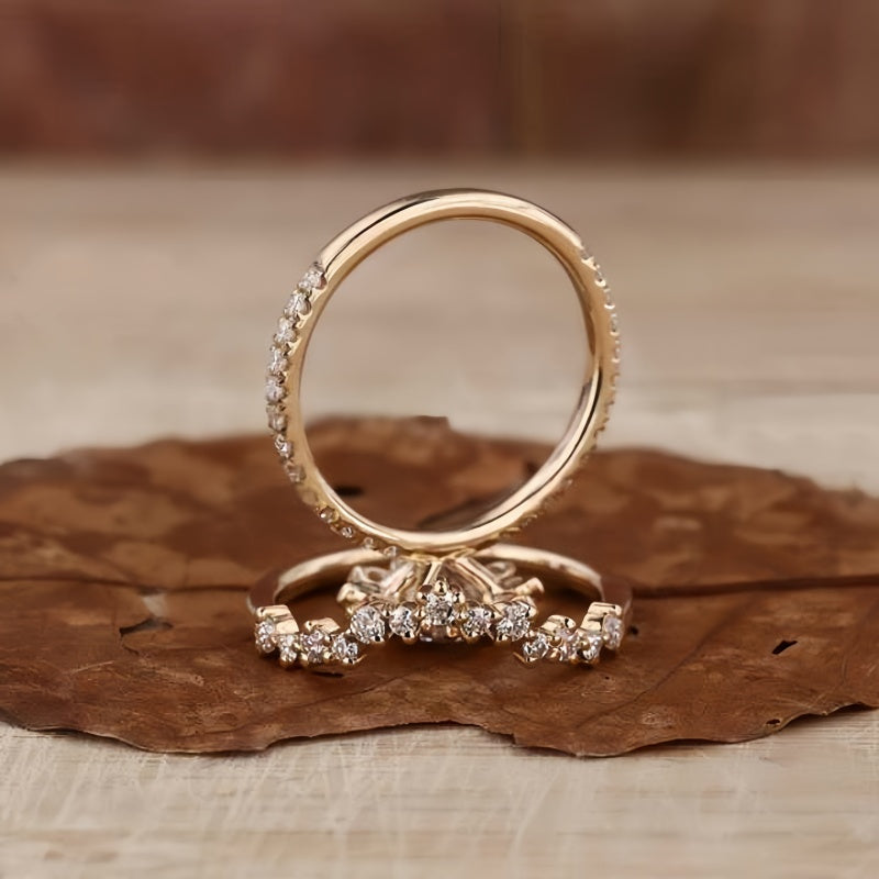 10K Gold Lab Grown Diamond CVD 1CT Round-Cut Sunflower Style Engagement Ring Set