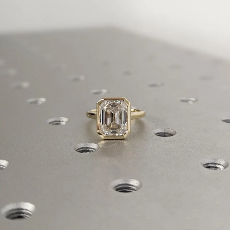 14K Gold Lab Grown Diamond CVD 3CT Emerald-Cut Bezel Setting Statement Ring