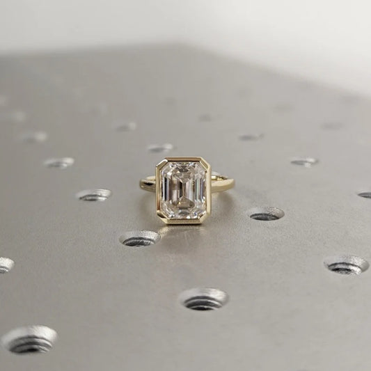 14K Gold Lab Grown Diamond CVD 3CT Emerald-Cut Bezel Setting Statement Ring