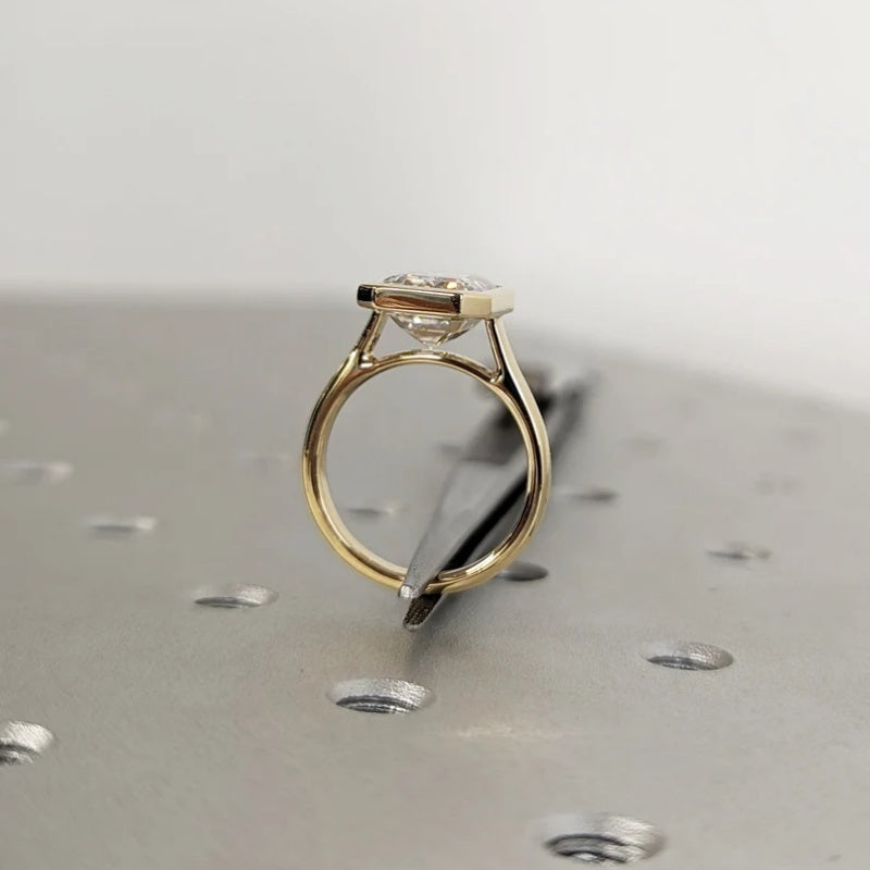 14K Gold Lab Grown Diamond CVD 3CT Emerald-Cut Bezel Setting Statement Ring