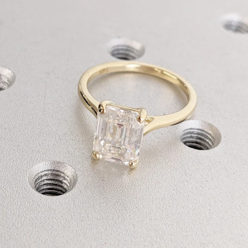14K Gold Lab Grown Diamond CVD 2CT Emerald-Cut Wedding Ring for Women Anniversary Gift