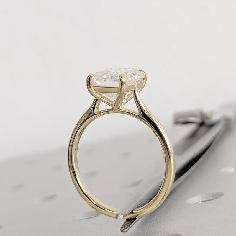 14K Gold Lab Grown Diamond CVD 2CT Emerald-Cut Wedding Ring for Women Anniversary Gift