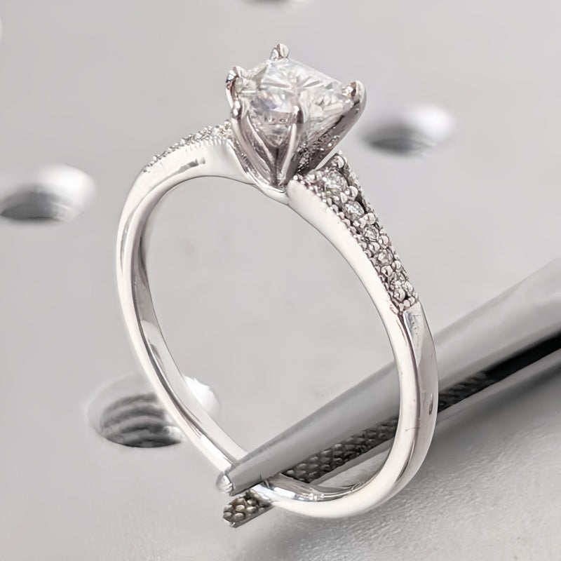 10K Gold Lab Grown Diamond CVD 1CT Heart-Cut Vintage Royal Style Engagement Ring