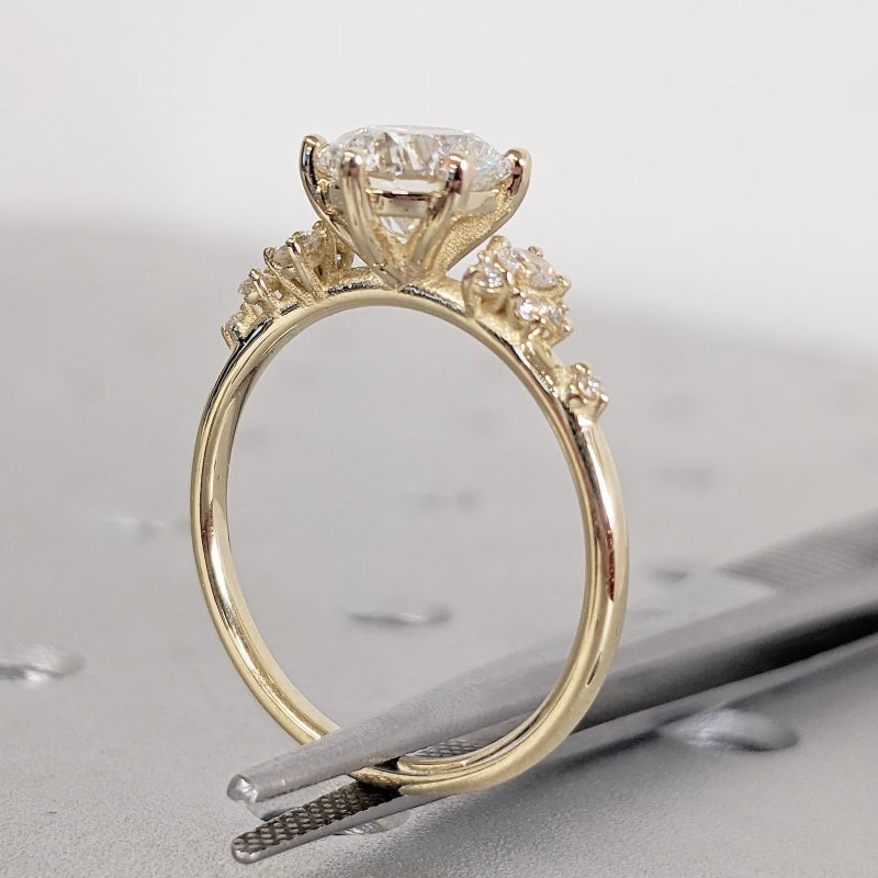 14K Gold Lab Grown Diamond CVD 3CT Round-Cut Six Prong Vintage Royal Style Promise Ring