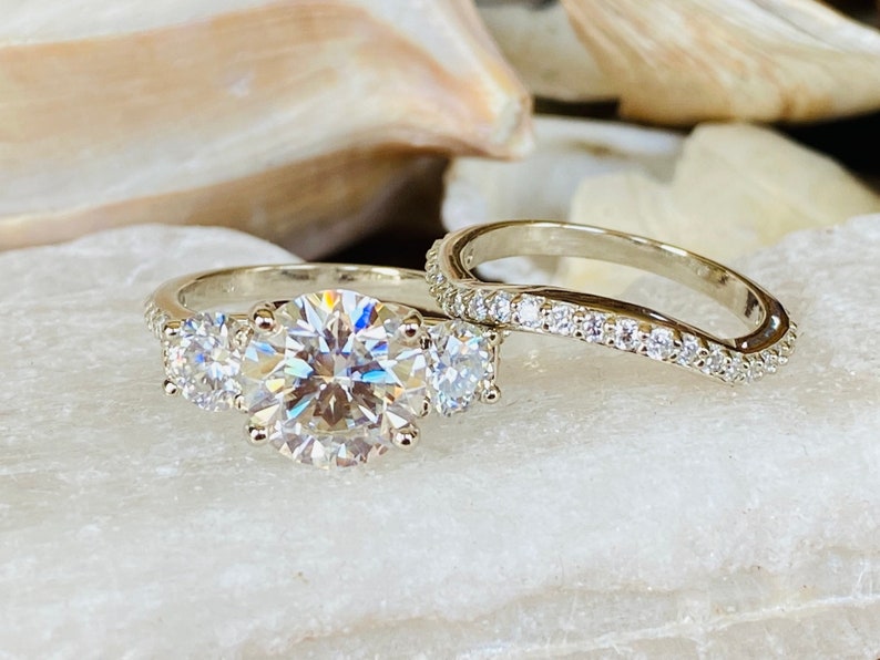14K Gold Lab Grown Diamond CVD 3CT Round-Cut Three Stone Engagement Ring Set