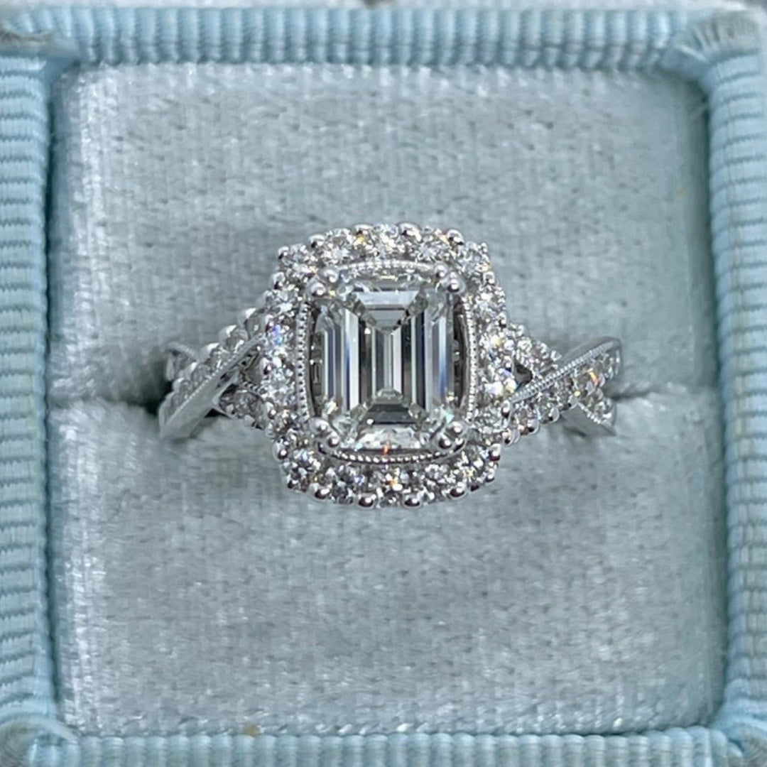 14K Gold Lab Grown Diamond CVD 3CT Emerald-Cut Art Deco Antique Halo Engagement Ring