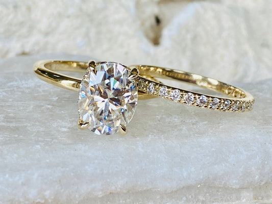 18k Gold Lab Grown Diamond CVD 3CT Oval-Cut Hidden Halo Engagement Ring, Bridal Set