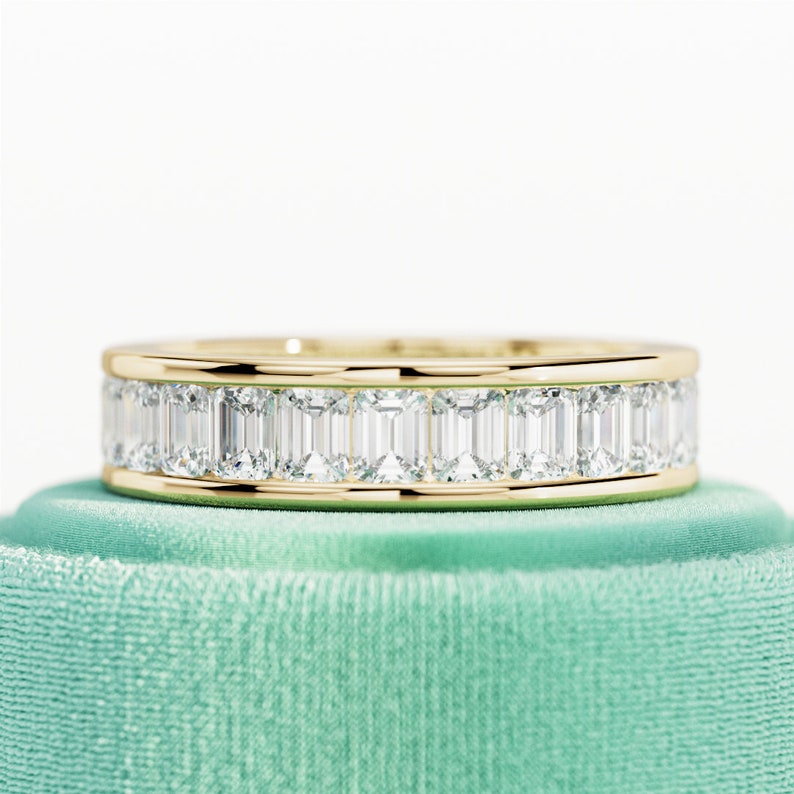 10K Gold Lab Grown Diamond CVD 3CT Emerald-Cut Channel Set Unique Wedding Band