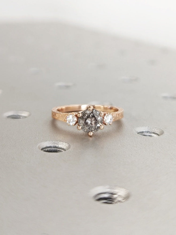 18k Gold Raw Salt and Pepper Diamond 1CT Round-Cut Three Stone Vintage Ring