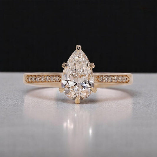 18K Gold Lab Grown Diamond CVD 3CT Pear-Cut Cathedral Setting Wedding Ring