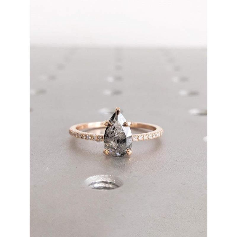18k Gold Natural Salt Stone 1.5CT Pear-Cut Half Eternity Diamond Ring