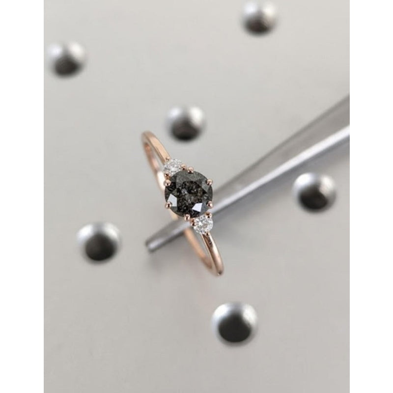 18k Gold Natural Salt Stone 1CT Round-Cut Engagement Ring for Women