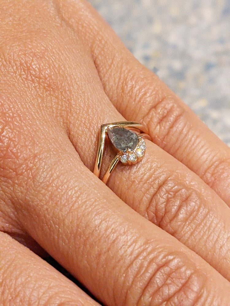 18k Gold Raw Salt and Pepper Diamond 1CT Pear-Cut Unique Engagement Ring