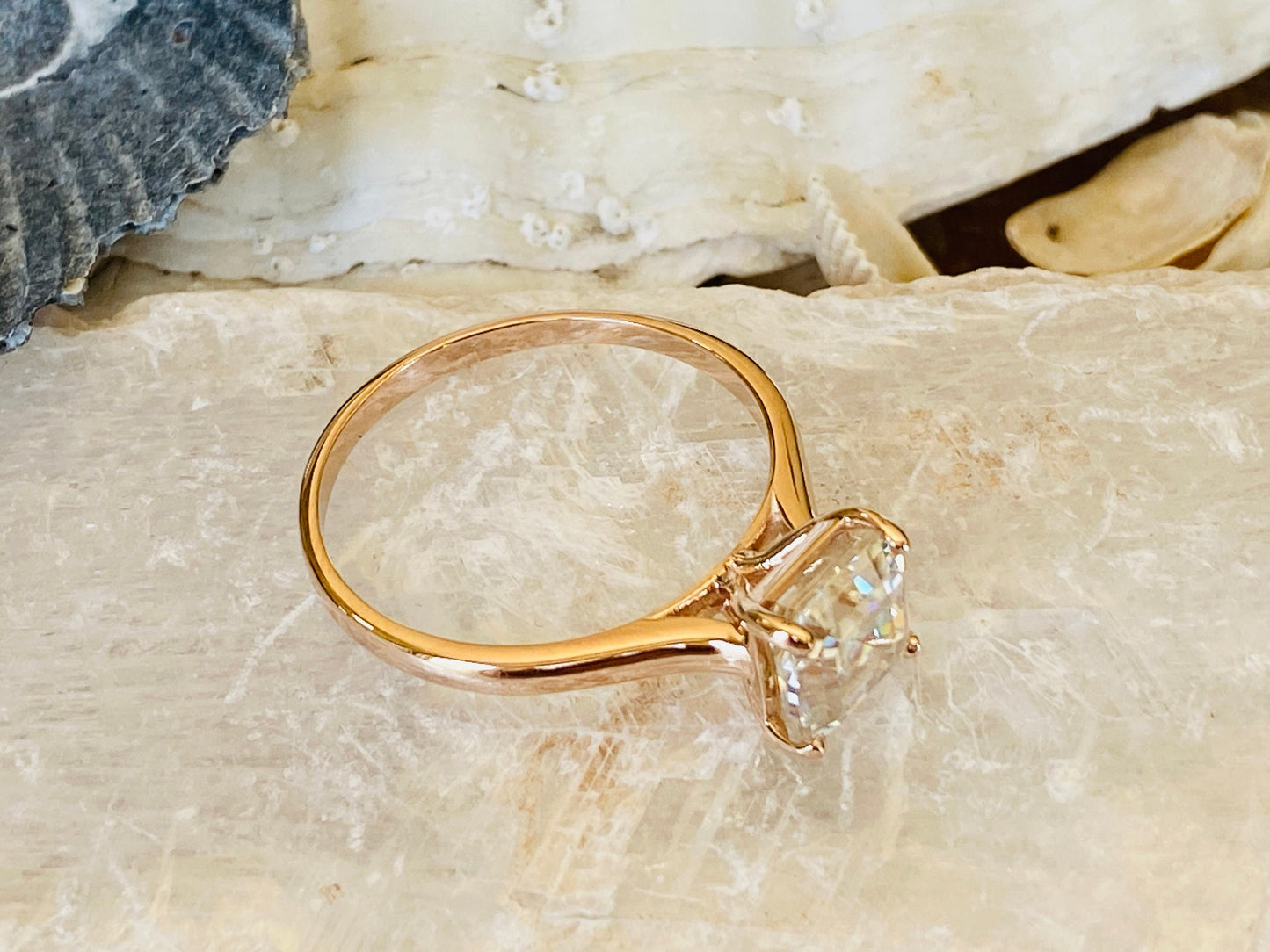 18k Gold Lab Grown Diamond CVD 2CT Asscher-Cut Engagement Ring